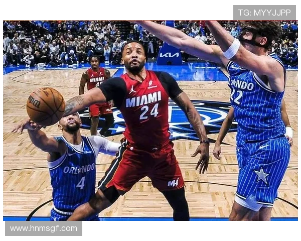 阿德巴约：全队15人随时准备上场展现团结与激情