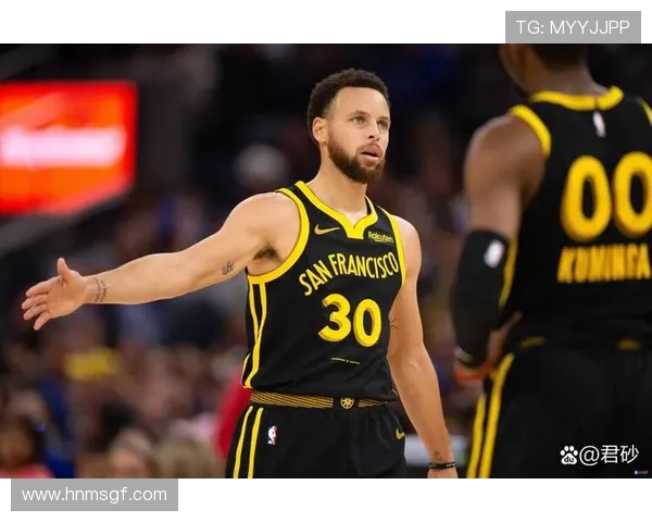 库里谈伤情：血痕源于对湖人比赛实际情况并不严重